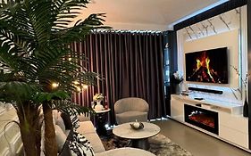 D&Dluxury Rivonia Apartments With Inverter